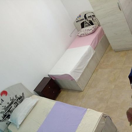Old Center 耶烈万 外观 照片